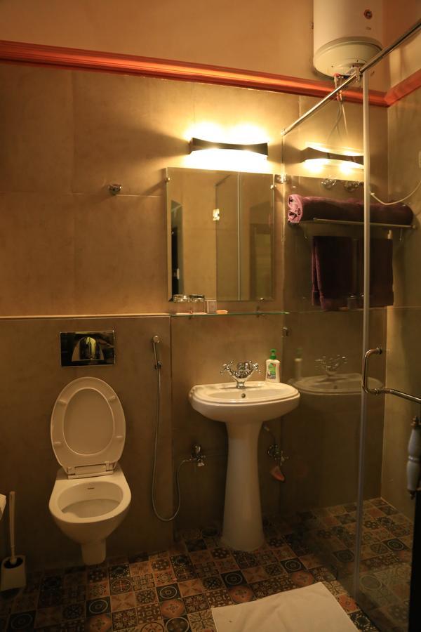 Luxury Suite