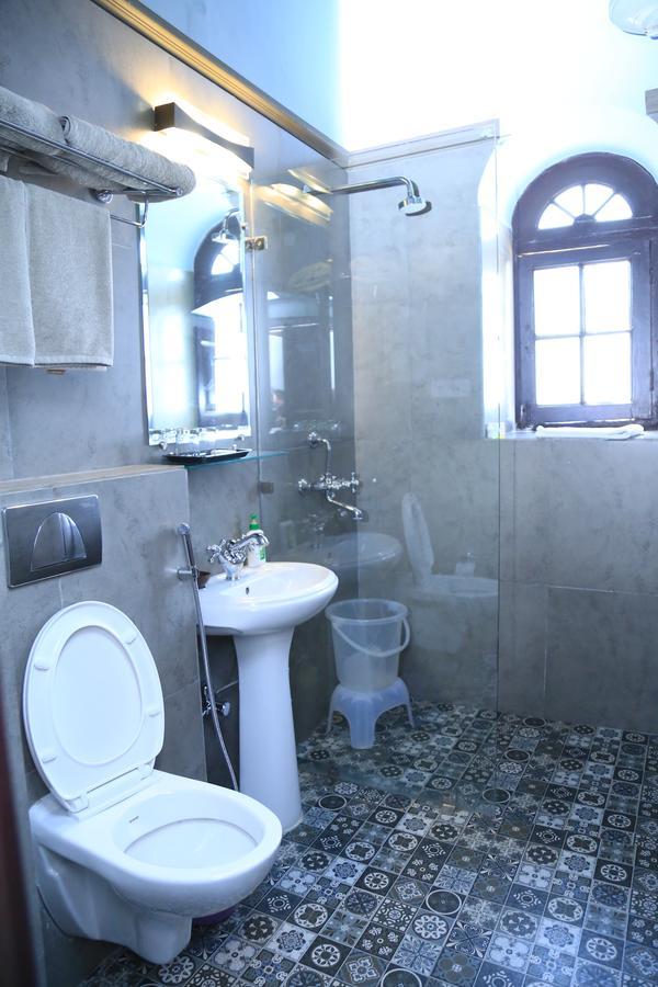 Luxury Suite